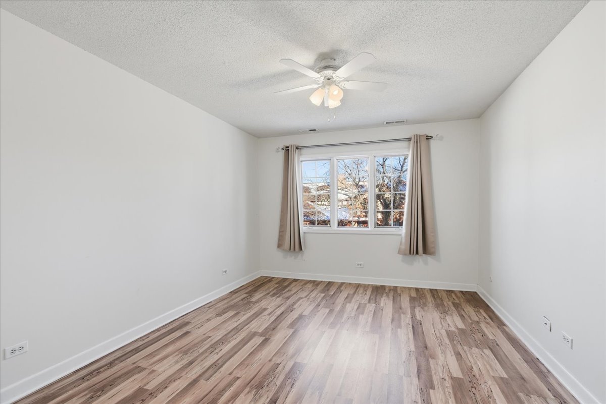 7711 W OAK RIDGE Court #2A, Palos Heights, IL 60463