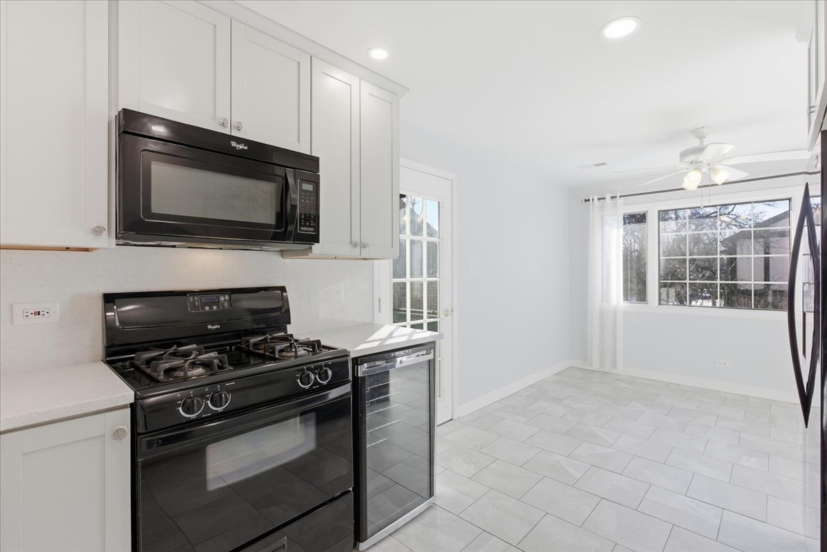 7711 W OAK RIDGE Court #2A, Palos Heights, IL 60463