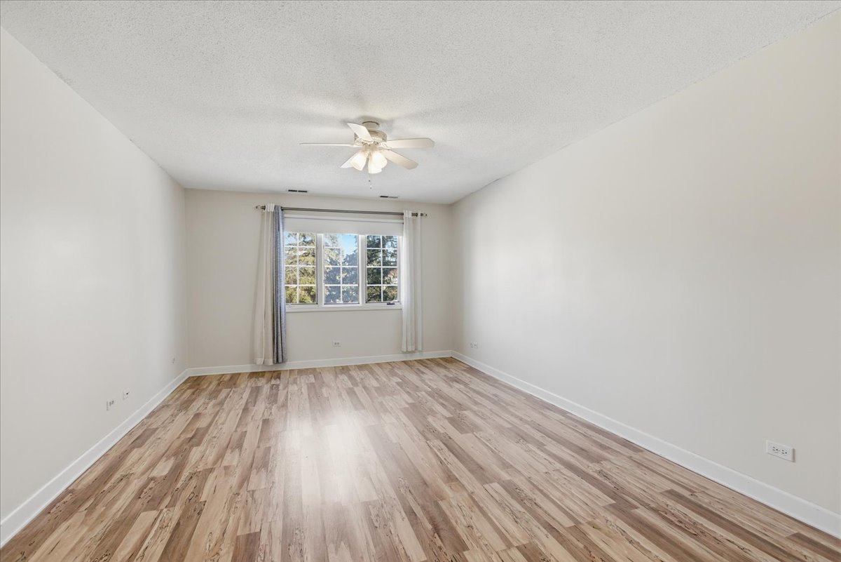 7711 W OAK RIDGE Court #2A, Palos Heights, IL 60463