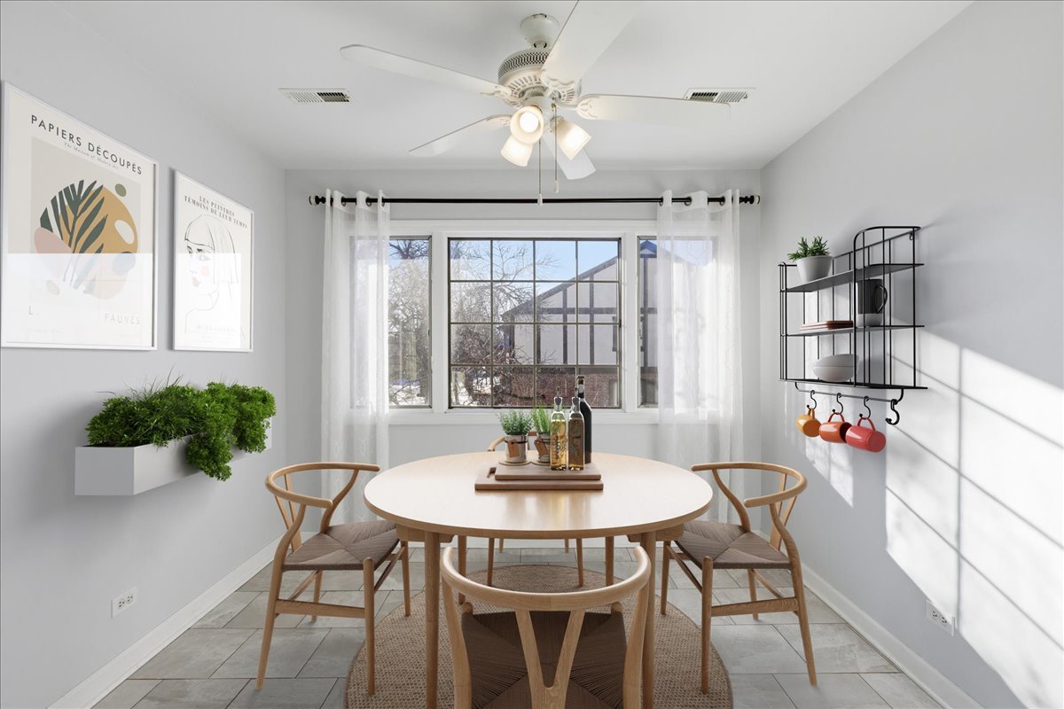 7711 W OAK RIDGE Court #2A, Palos Heights, IL 60463