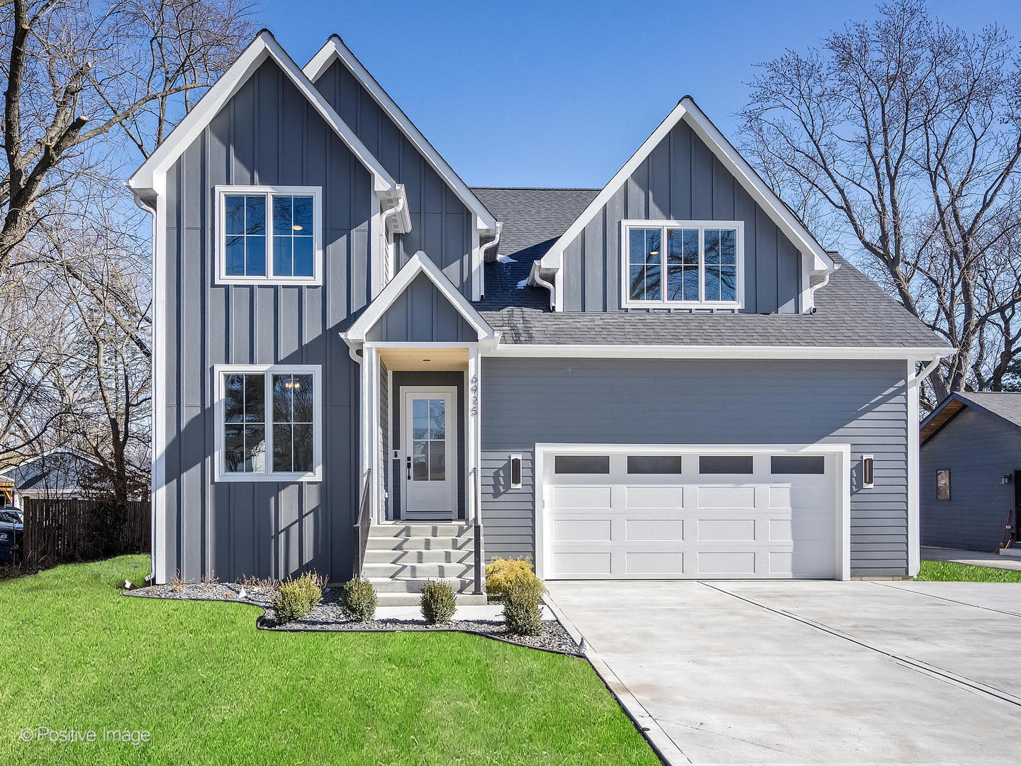 6925 Clarendon Hills Road, Darien, IL 60561