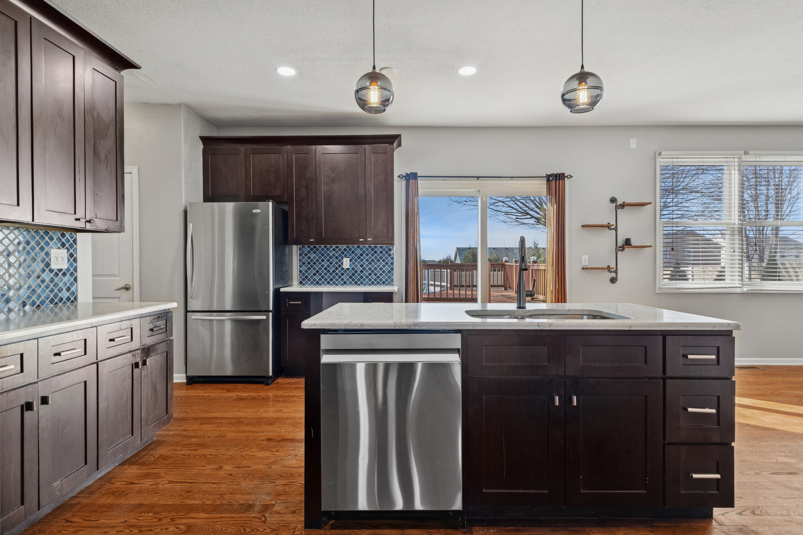 521 Highpoint Circle, Bourbonnais, IL 60914