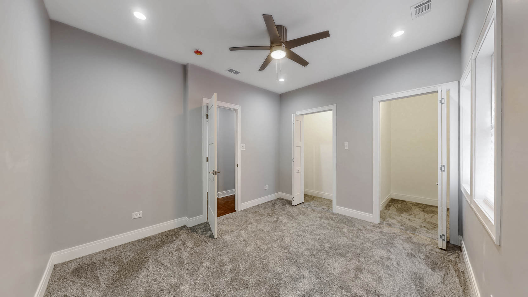 2347 Walnut Street, Blue Island, IL 60406