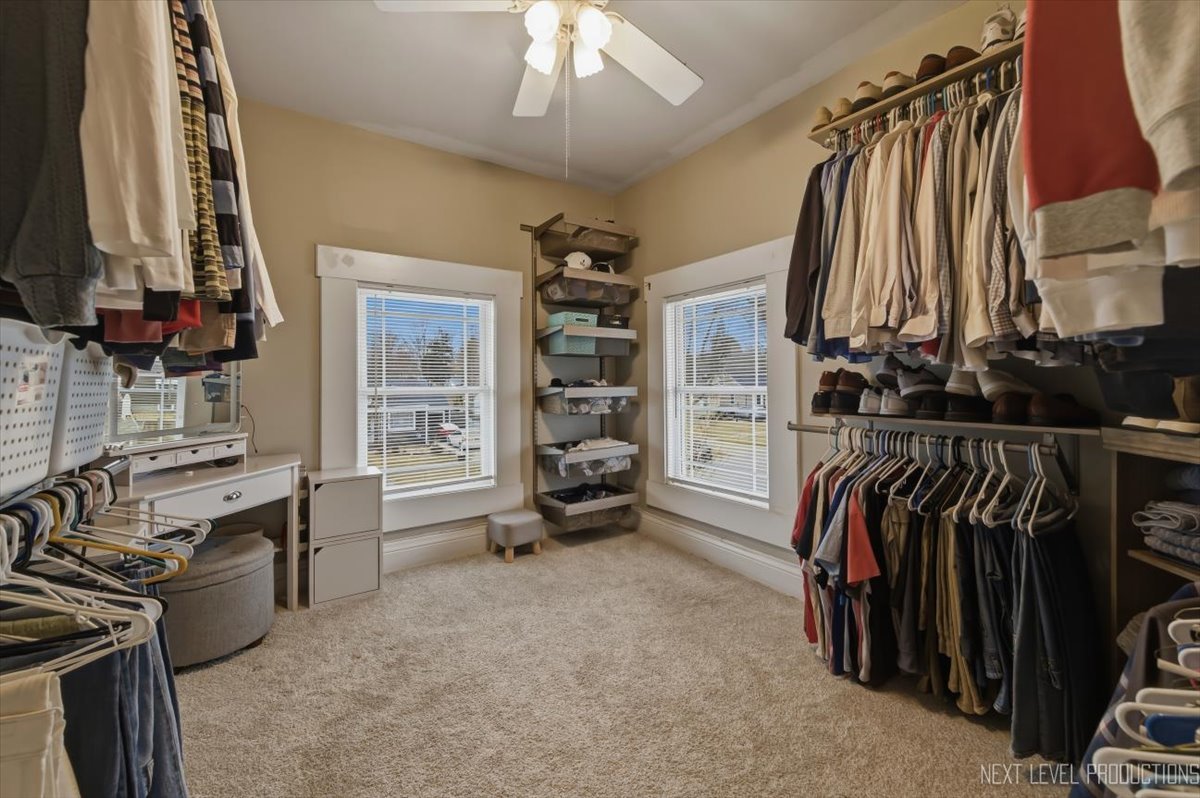 1123 Prairie Street, Aurora, IL 60506