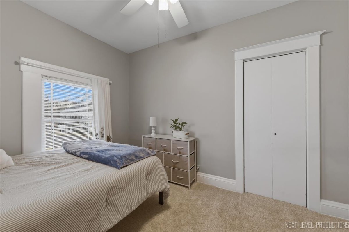 1123 Prairie Street, Aurora, IL 60506