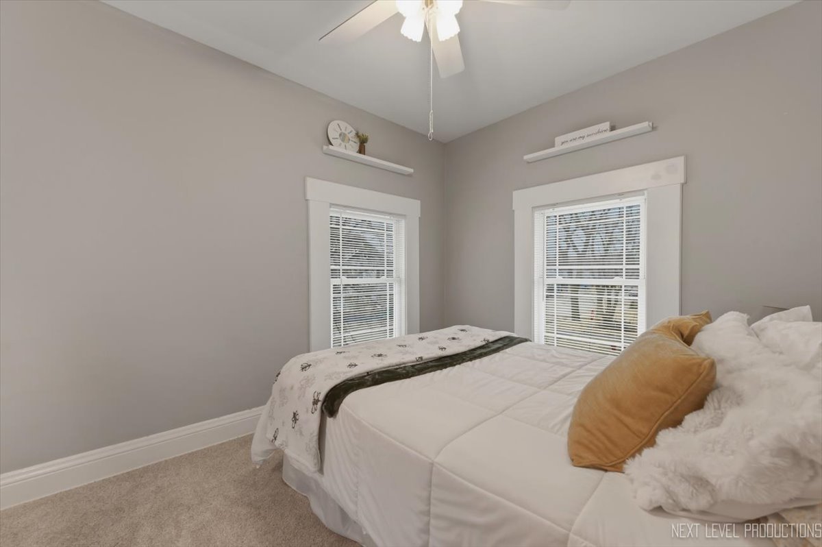 1123 Prairie Street, Aurora, IL 60506