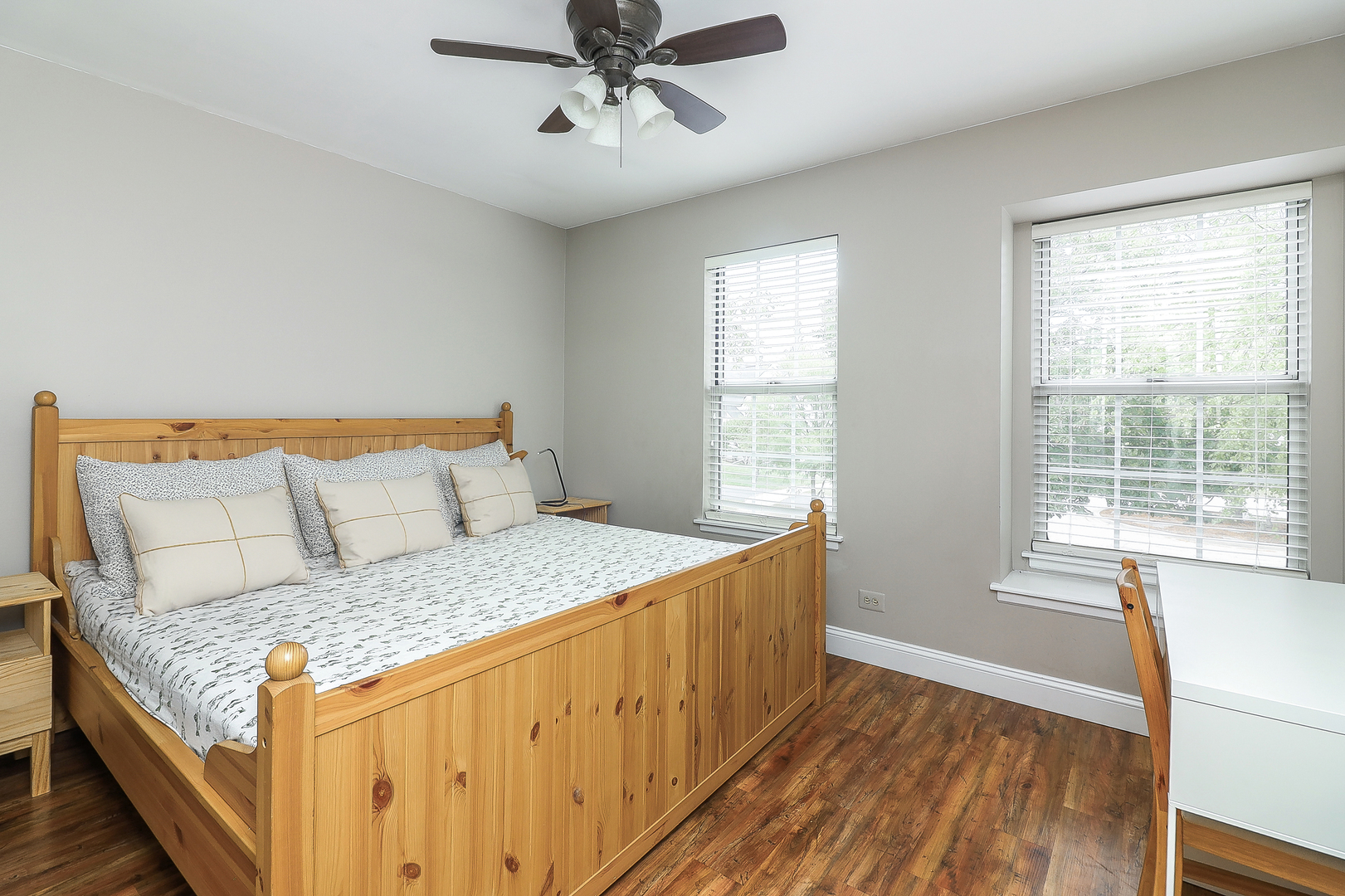 157 Wildberry Court, Aurora, IL 60504