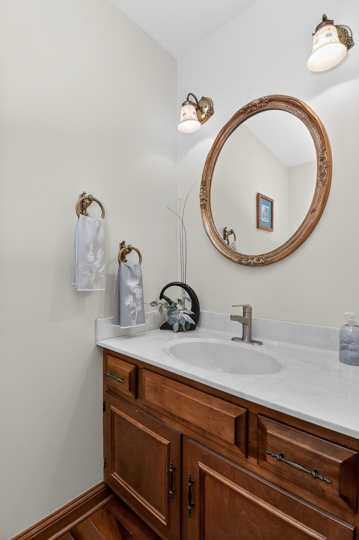 6081 BROOKLINE Court, Lisle, IL 60532