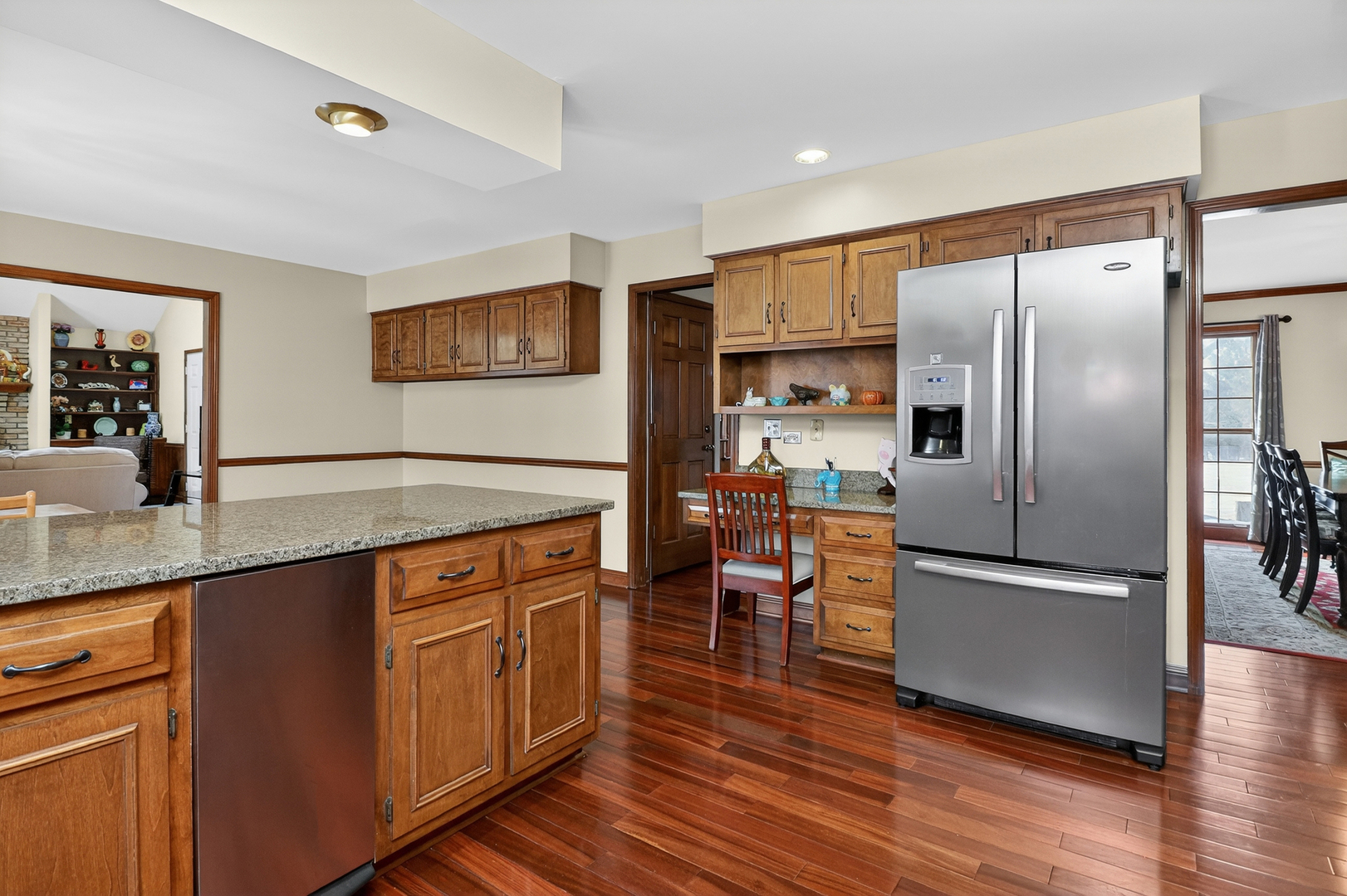 6081 BROOKLINE Court, Lisle, IL 60532