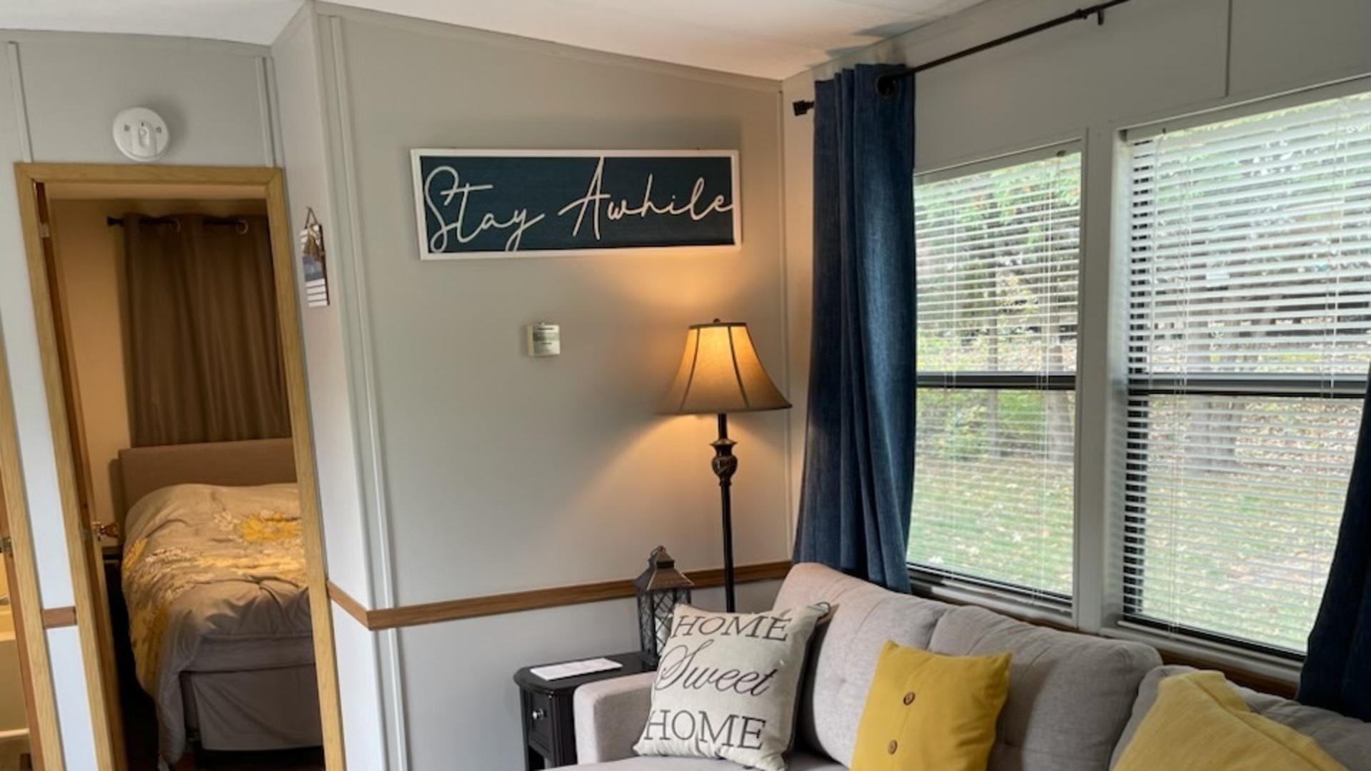 2795 E 28th Road, Seneca, IL 61360