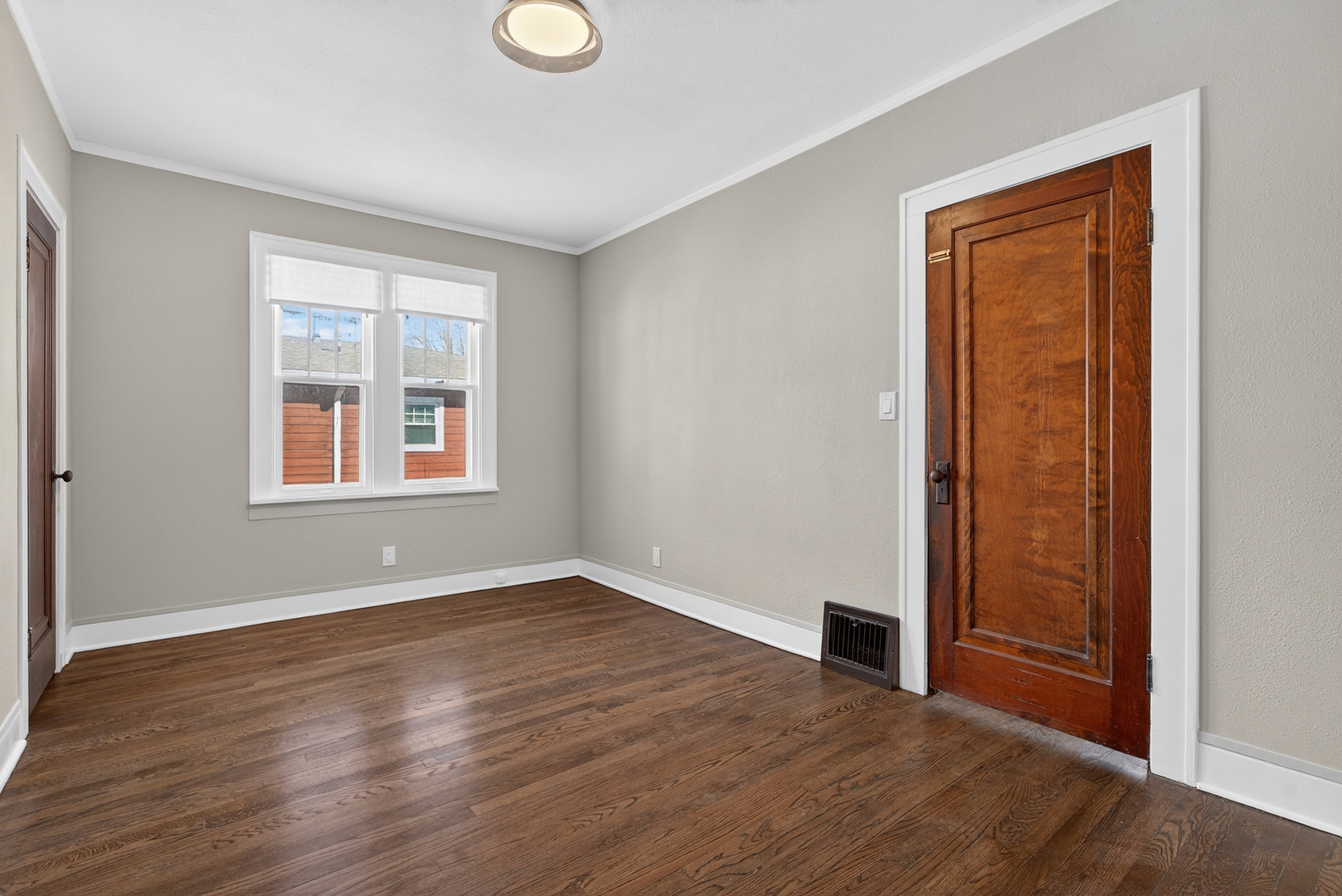 639 Dunbar Street, Beecher, IL 60401