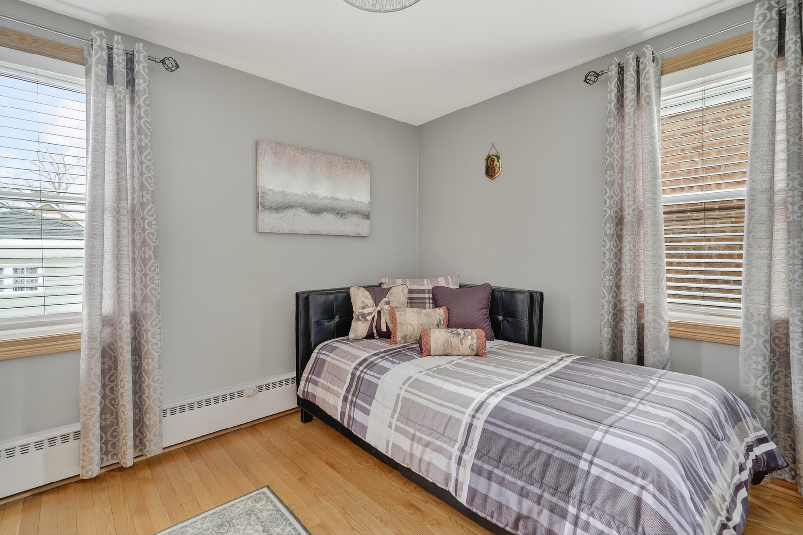 5723 S Melvina Avenue, Chicago, IL 60638