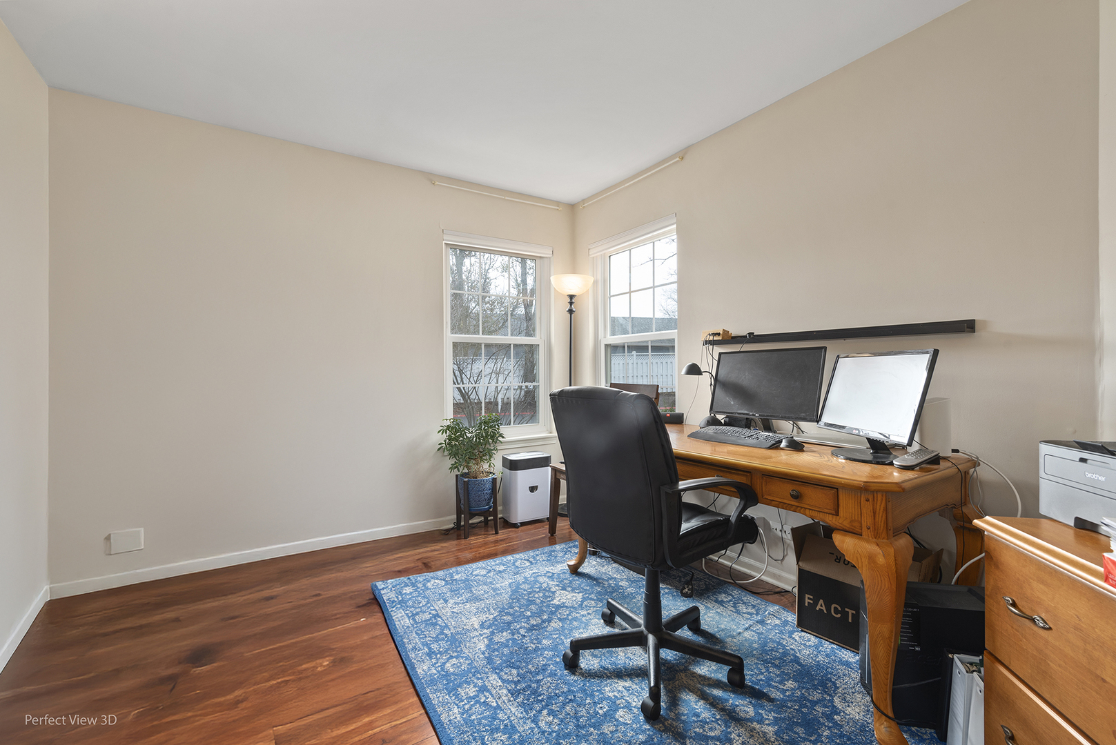 121 Pembroke Circle, Lake Bluff, IL 60044