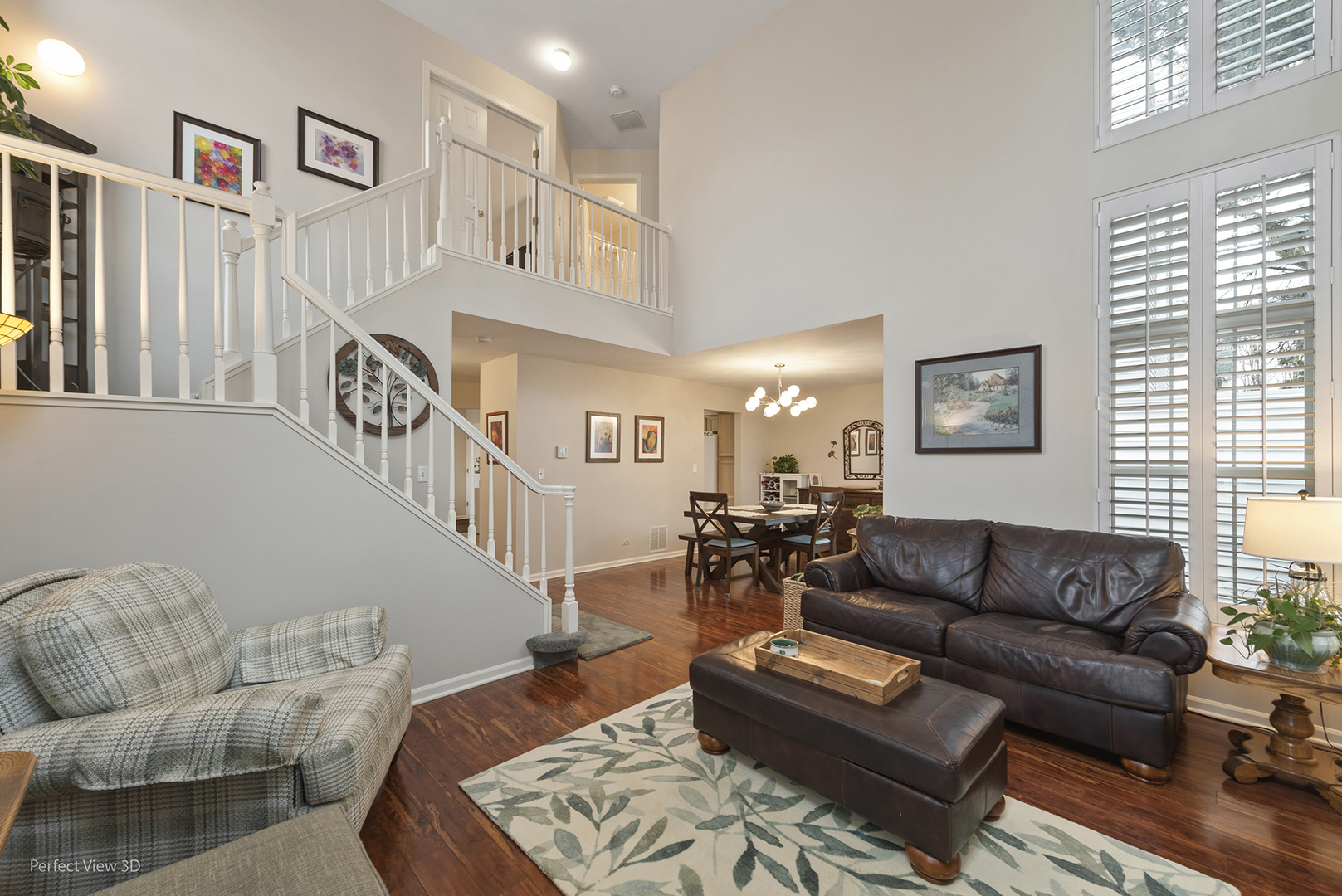 121 Pembroke Circle, Lake Bluff, IL 60044