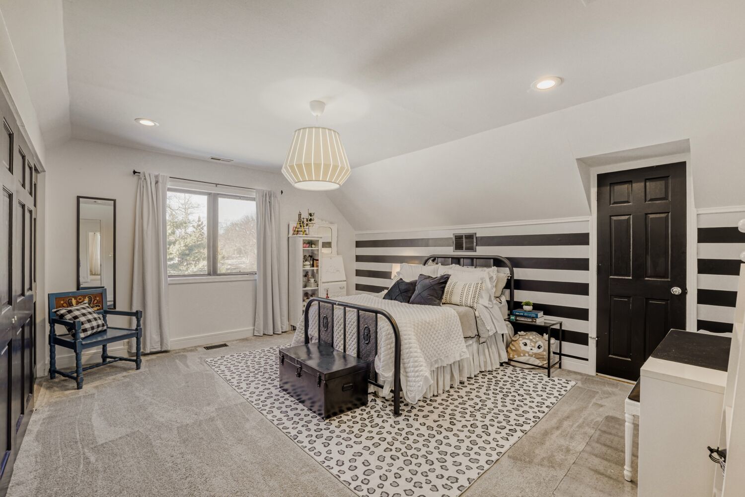 22563 N Ruth Court, Kildeer, IL 60047