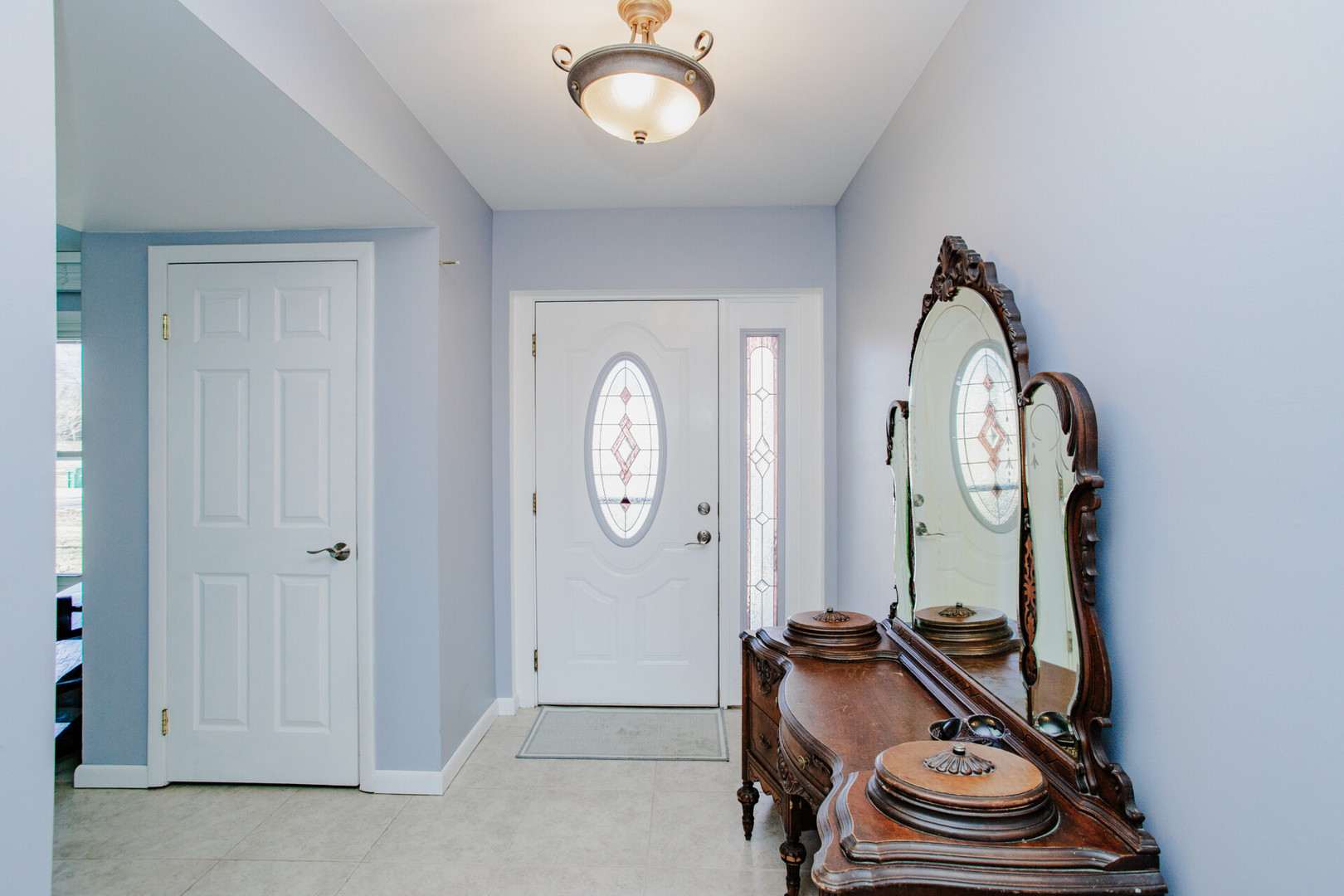 1095 Lancaster Court, Hoffman Estates, IL 60169