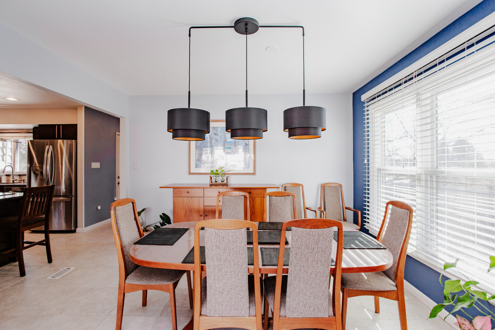 1095 Lancaster Court, Hoffman Estates, IL 60169