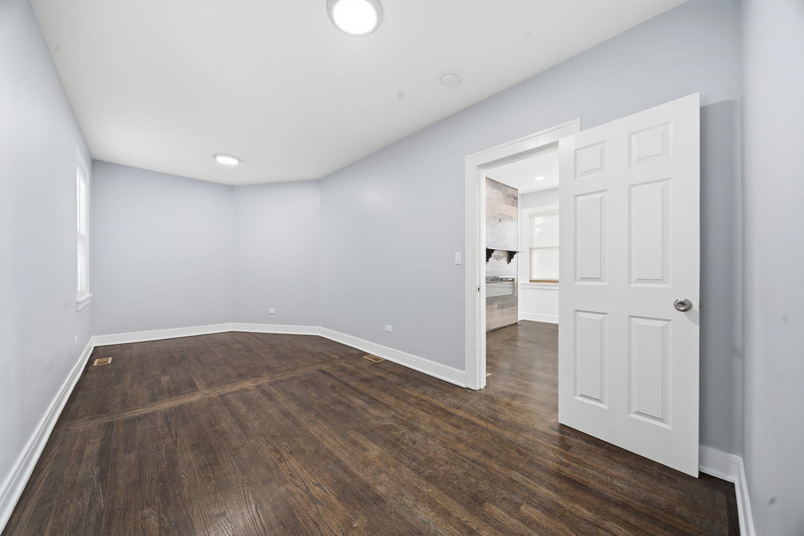 12315 S Morgan Street, Calumet Park, IL 60827