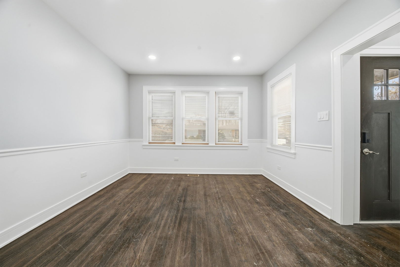 12315 S Morgan Street, Calumet Park, IL 60827