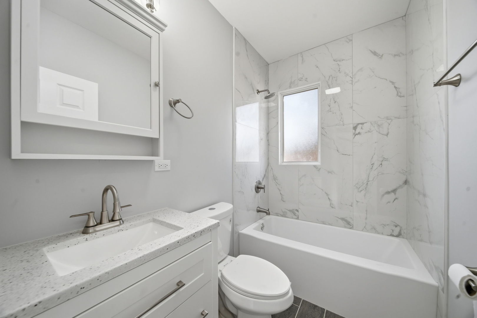 12315 S Morgan Street, Calumet Park, IL 60827