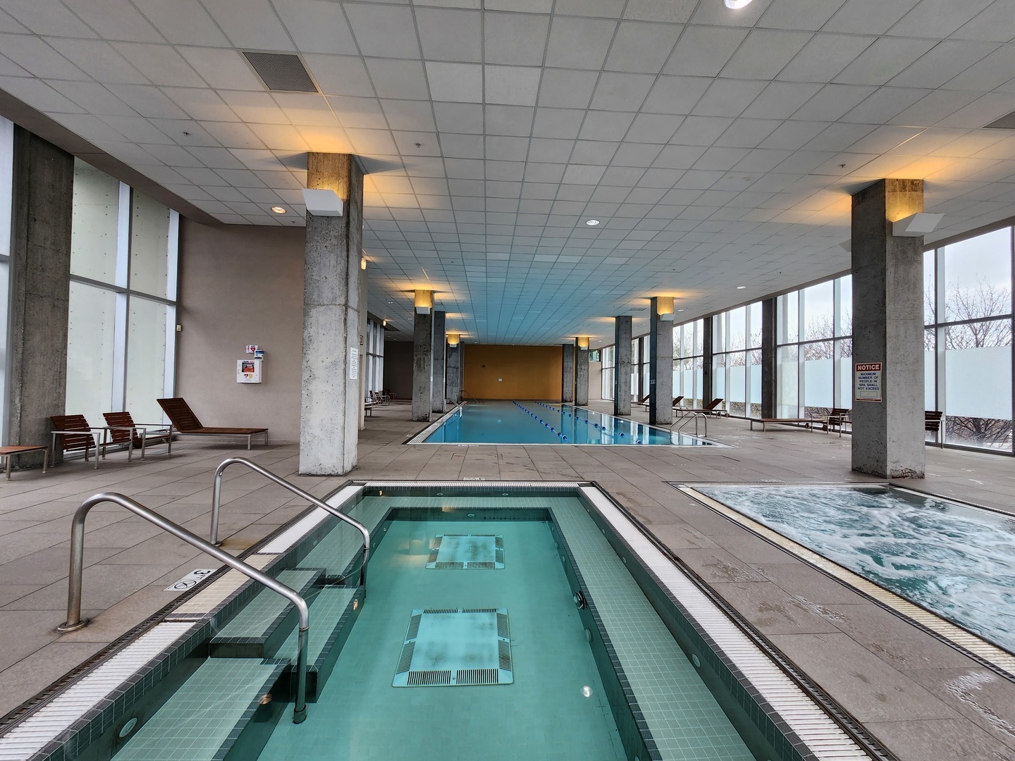 9655 Woods Drive #512, Skokie, IL 60077