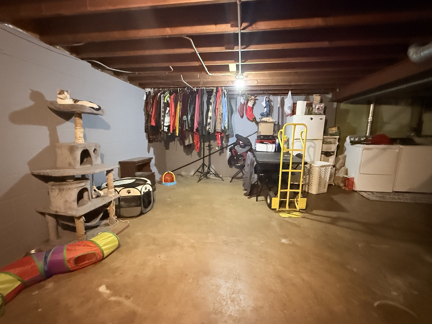 18035 Oakley Avenue, Lansing, IL 60438