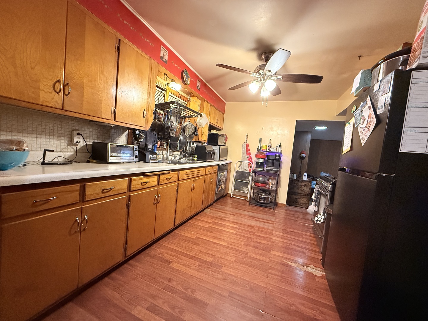 18035 Oakley Avenue, Lansing, IL 60438