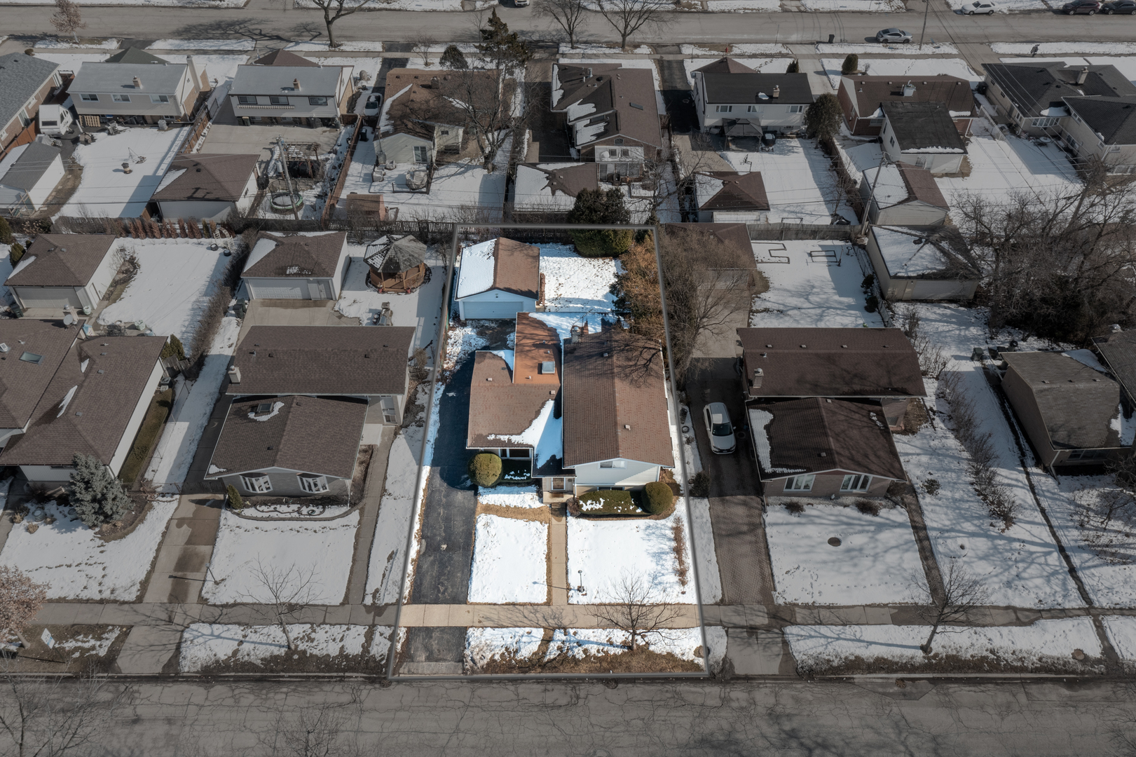 9013 ORIOLE Avenue, Morton Grove, IL 60053