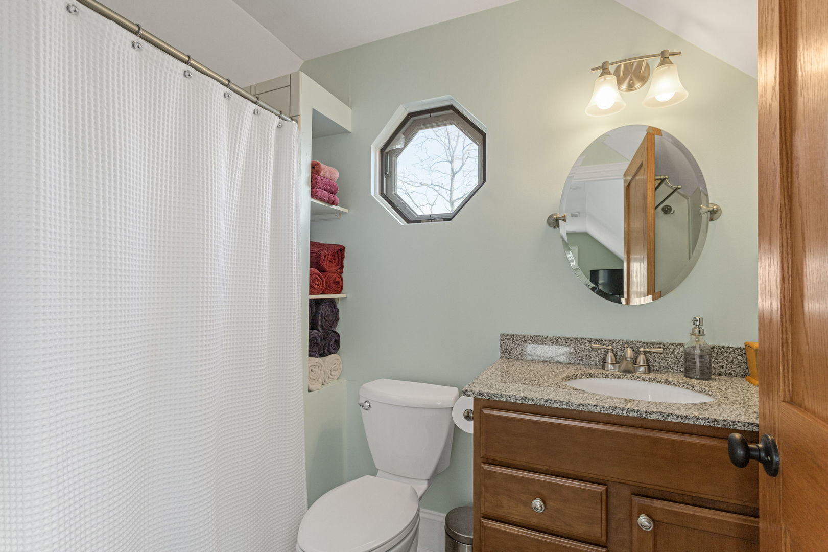 4936 Middaugh Avenue, Downers Grove, IL 60515