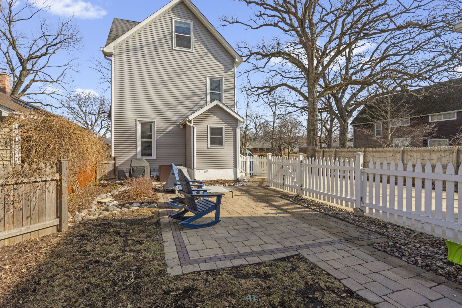 4936 Middaugh Avenue, Downers Grove, IL 60515