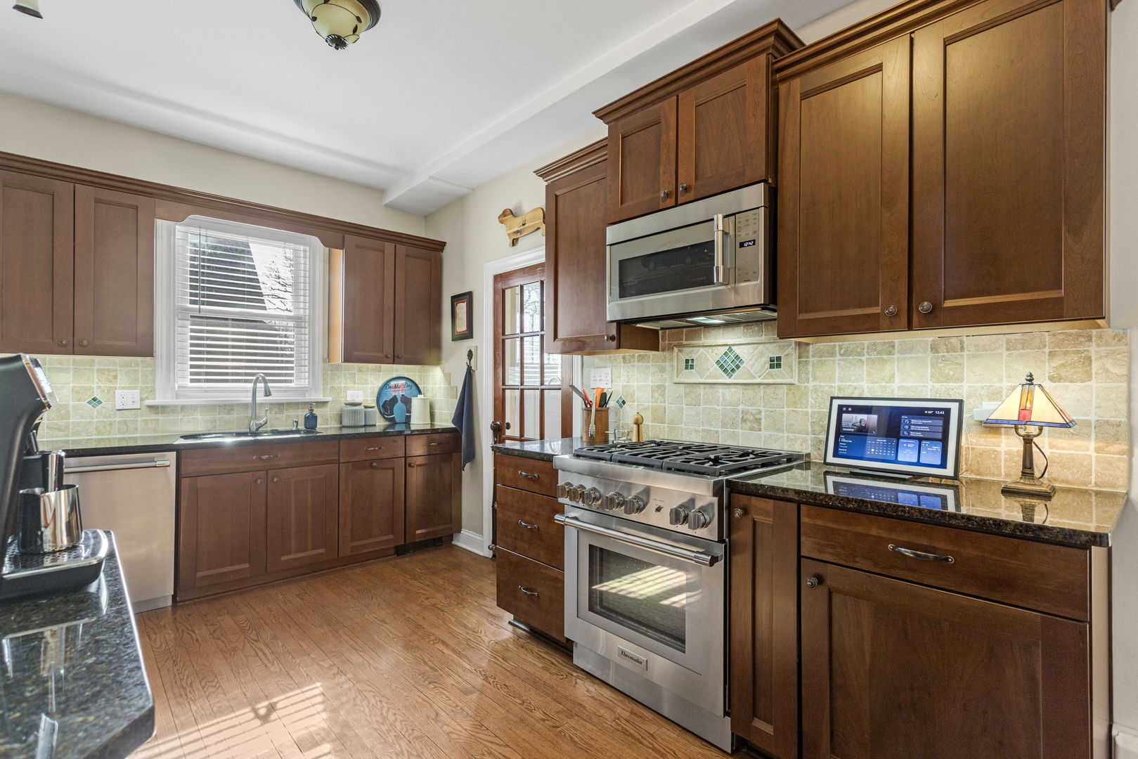 4936 Middaugh Avenue, Downers Grove, IL 60515