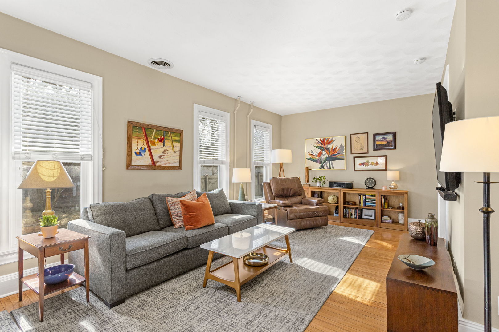 4936 Middaugh Avenue, Downers Grove, IL 60515