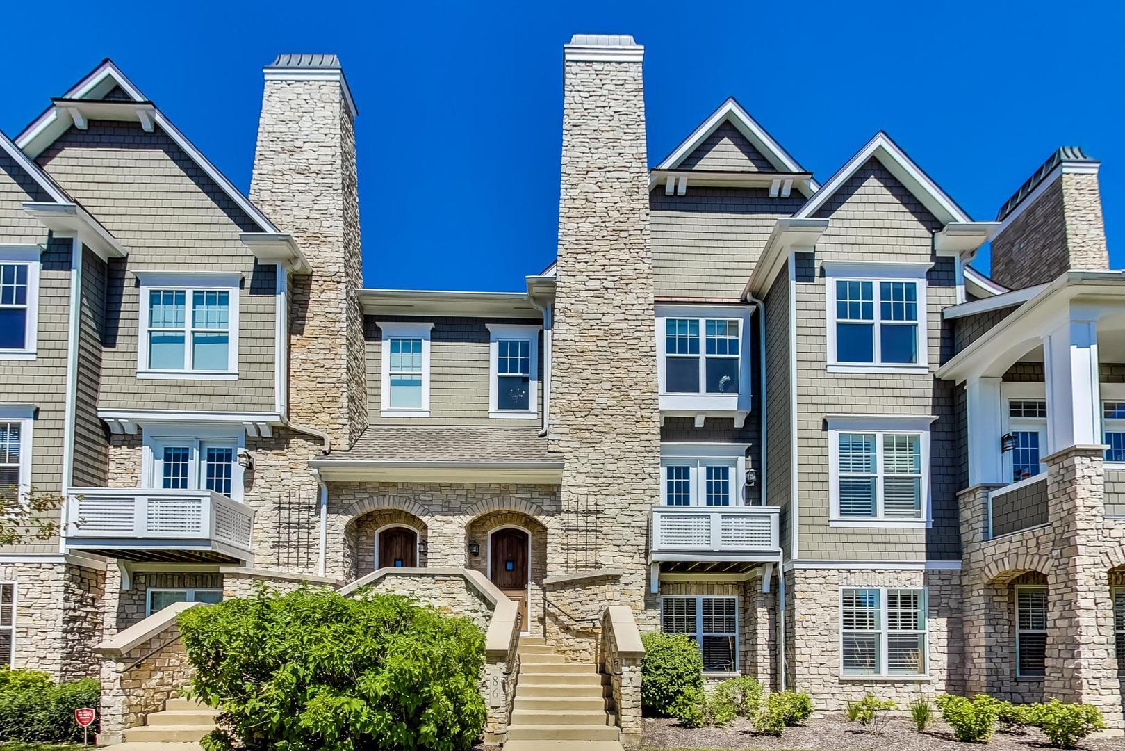 86 W KENNEDY Lane, Hinsdale, IL 60521