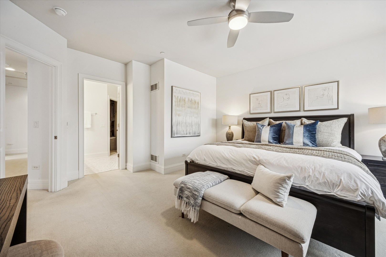 86 W KENNEDY Lane, Hinsdale, IL 60521