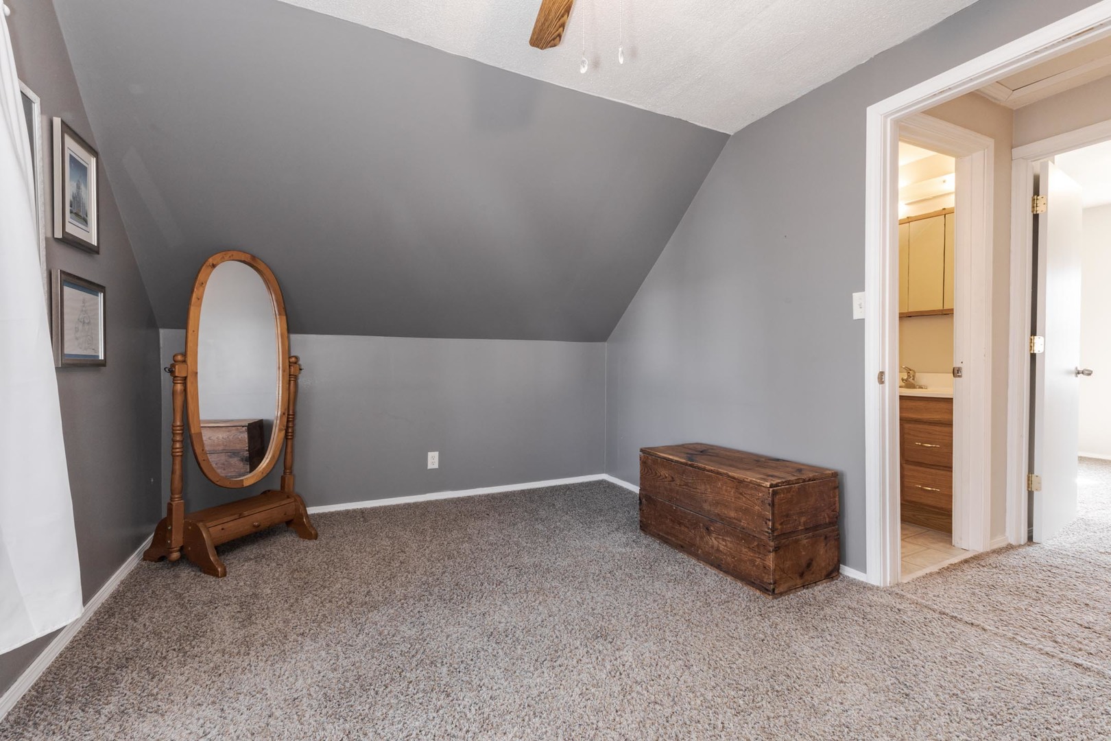 306 E Cooper Street, Colfax, IL 61728