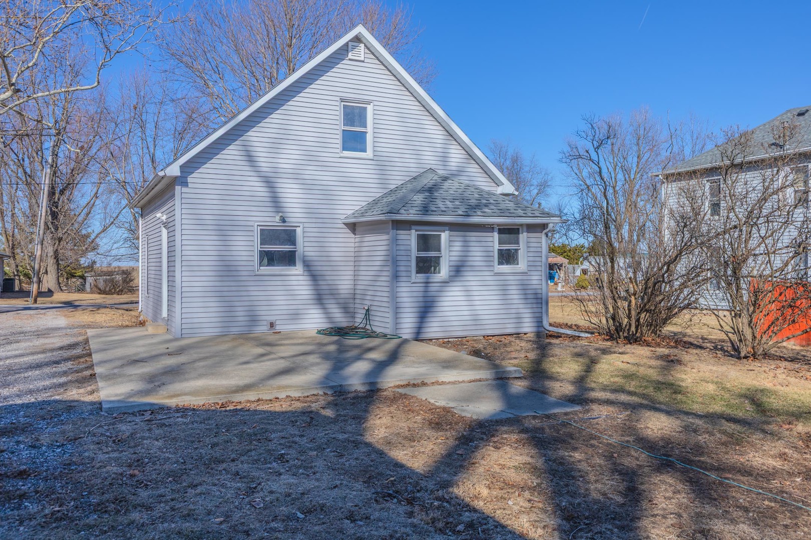 306 E Cooper Street, Colfax, IL 61728