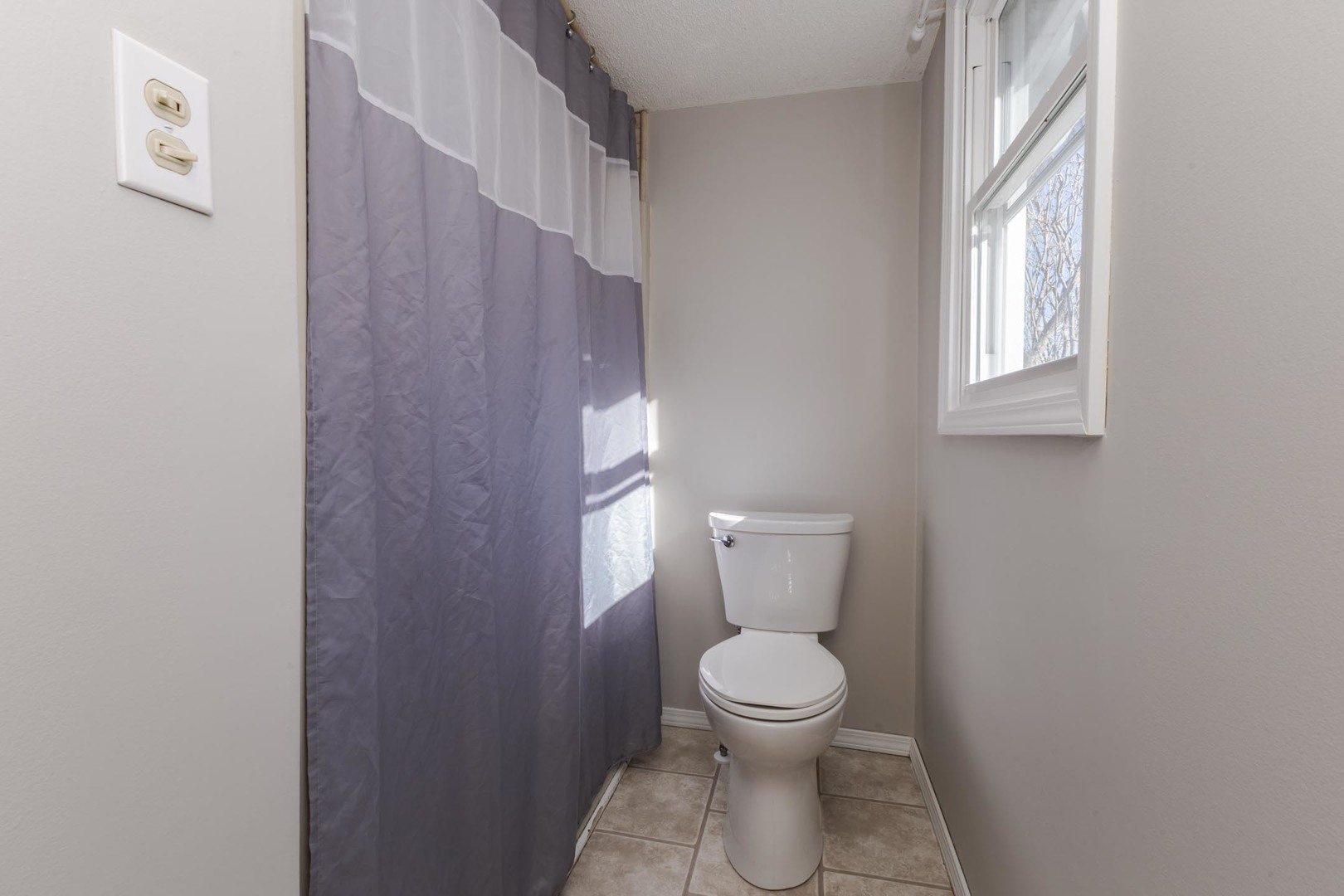 306 E Cooper Street, Colfax, IL 61728