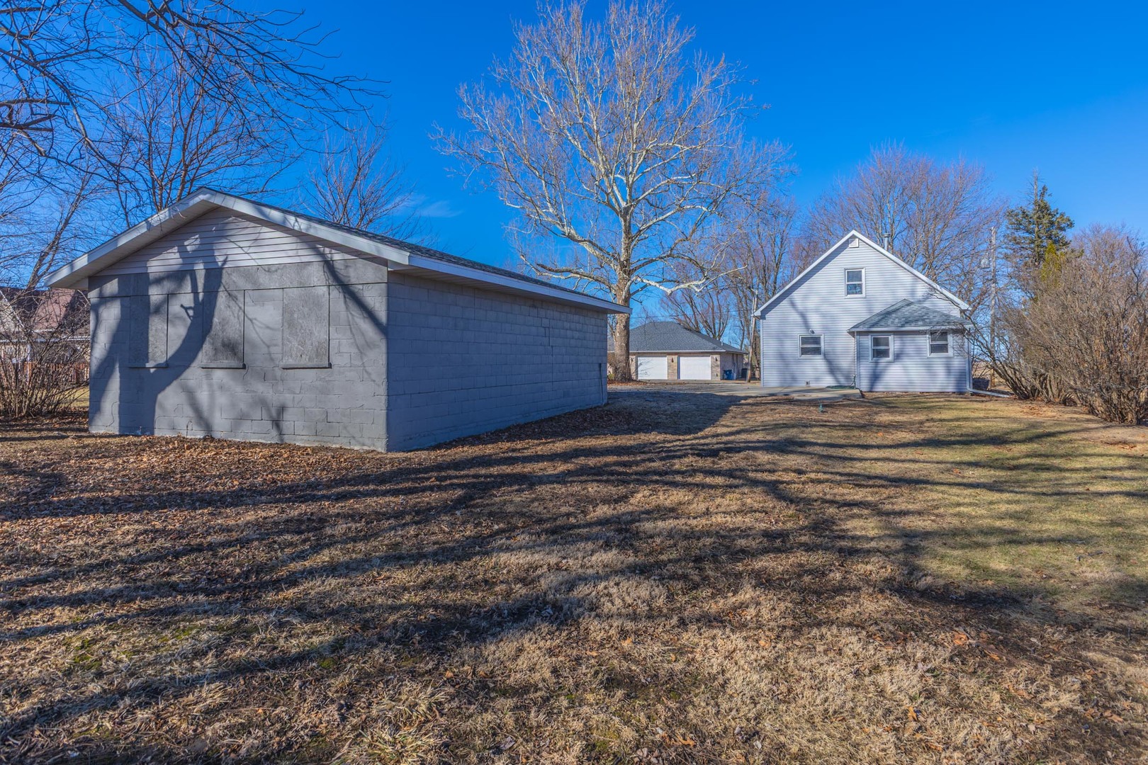 306 E Cooper Street, Colfax, IL 61728