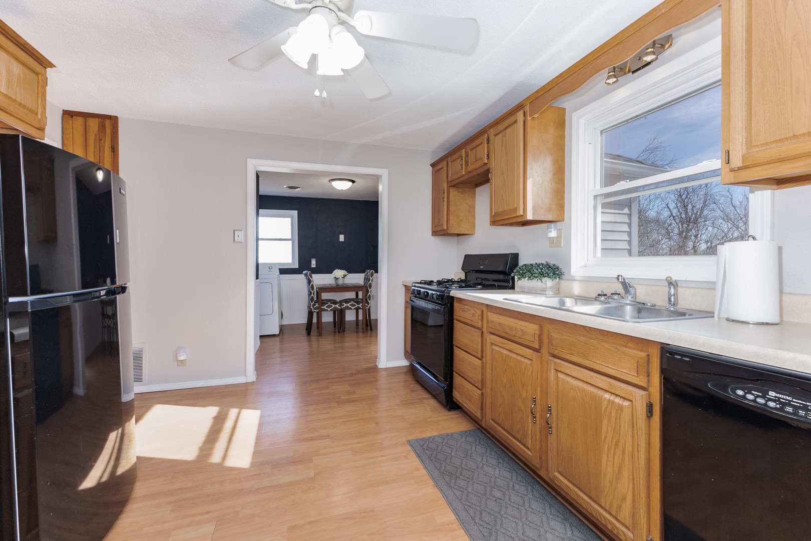 306 E Cooper Street, Colfax, IL 61728