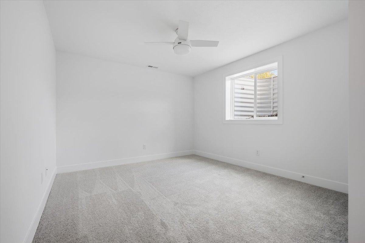 807 Verkler Court, Bloomington, IL 61704