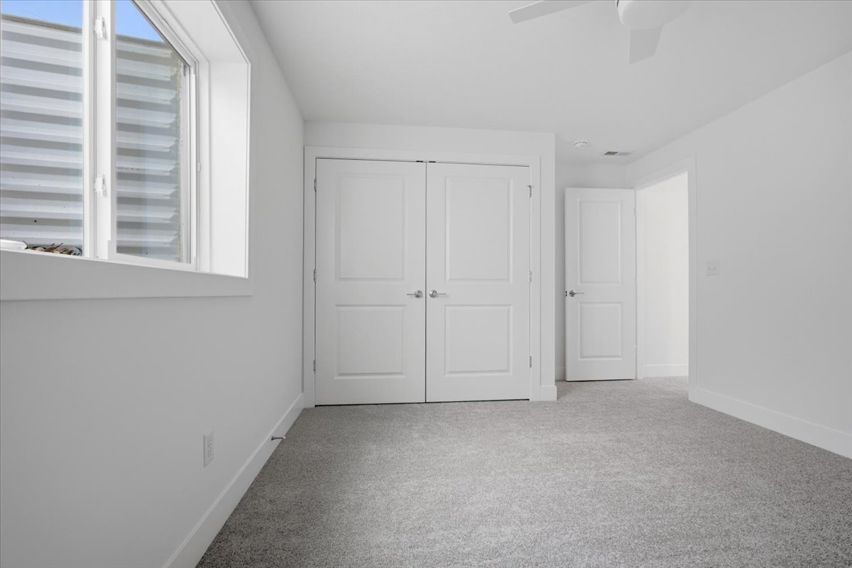 807 Verkler Court, Bloomington, IL 61704