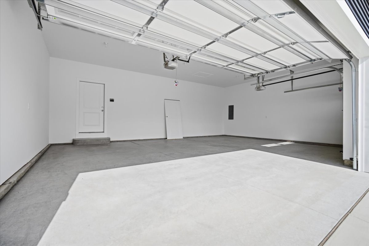 807 Verkler Court, Bloomington, IL 61704