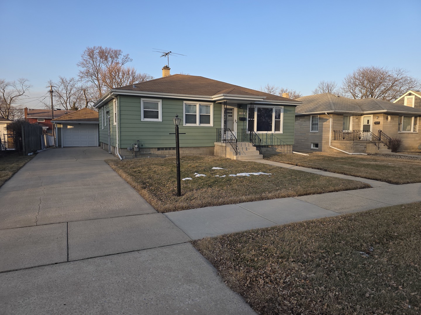 3522 Washington Street, Lansing, IL 60438