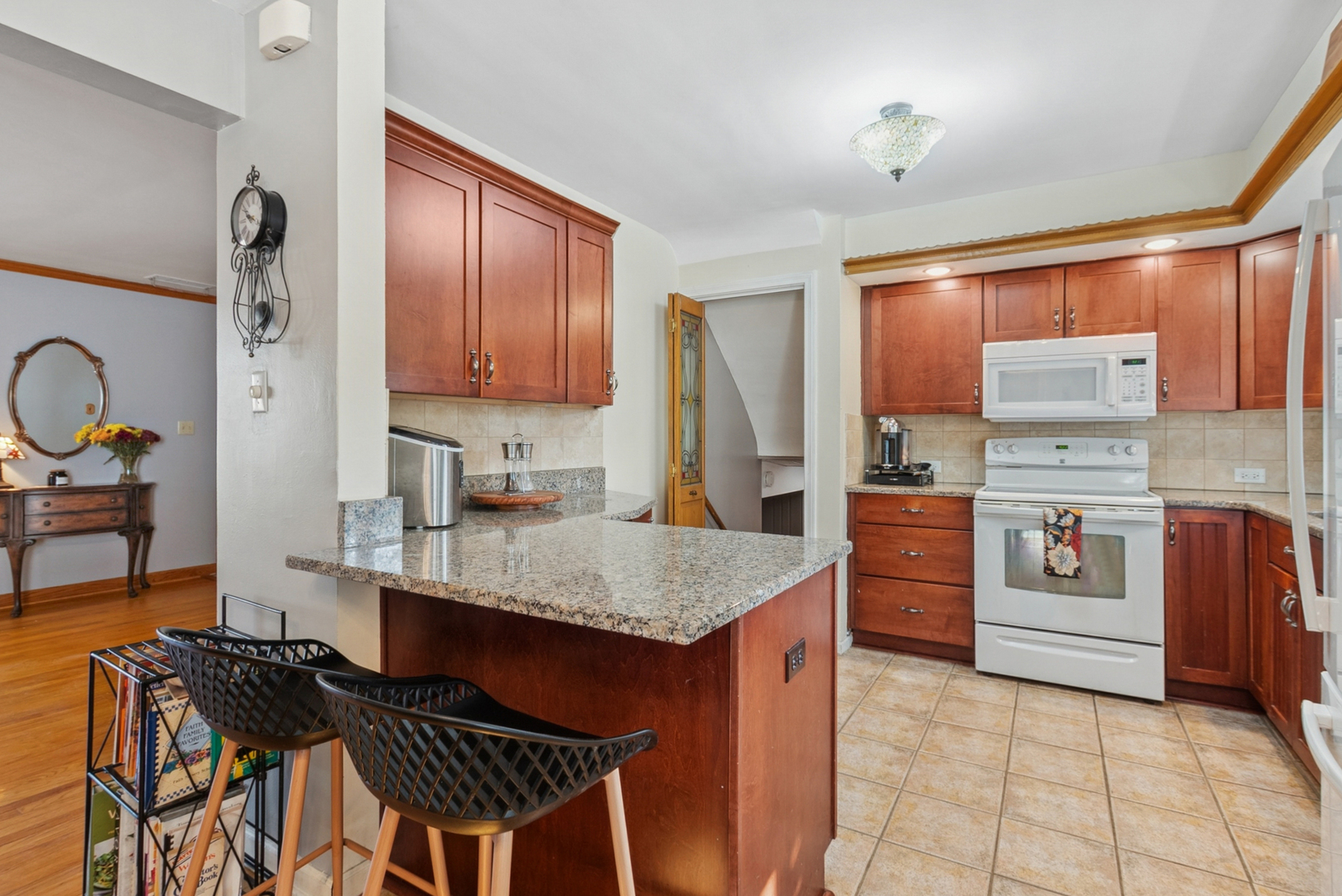 18450 Stedhall Road, Homewood, IL 60430