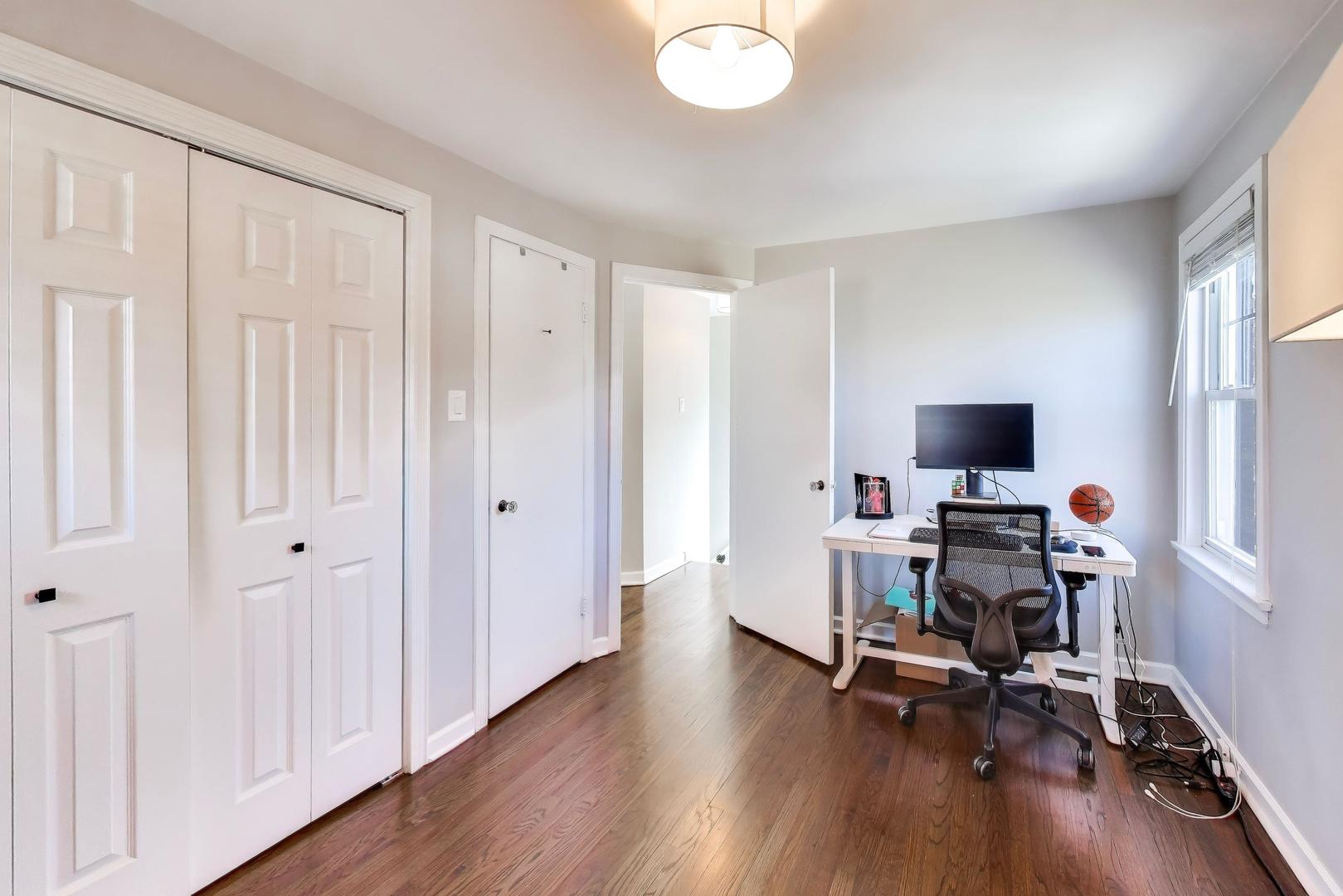 4138 N OLCOTT Avenue, Norridge, IL 60706