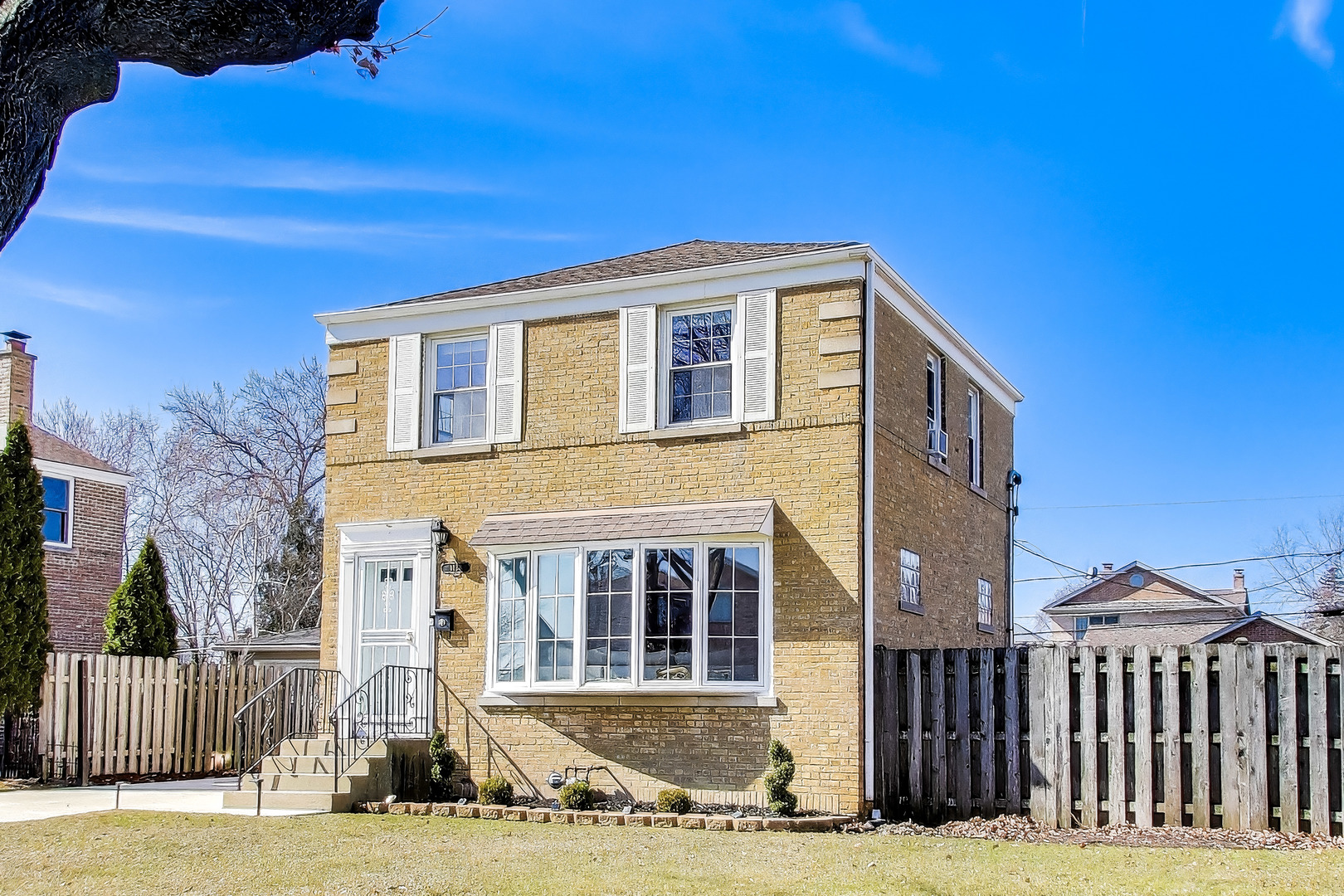 4138 N OLCOTT Avenue, Norridge, IL 60706