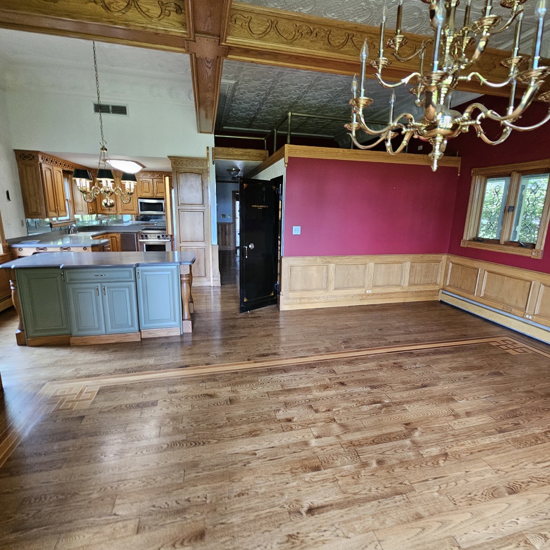 13616 Route 176, Woodstock, IL 60098