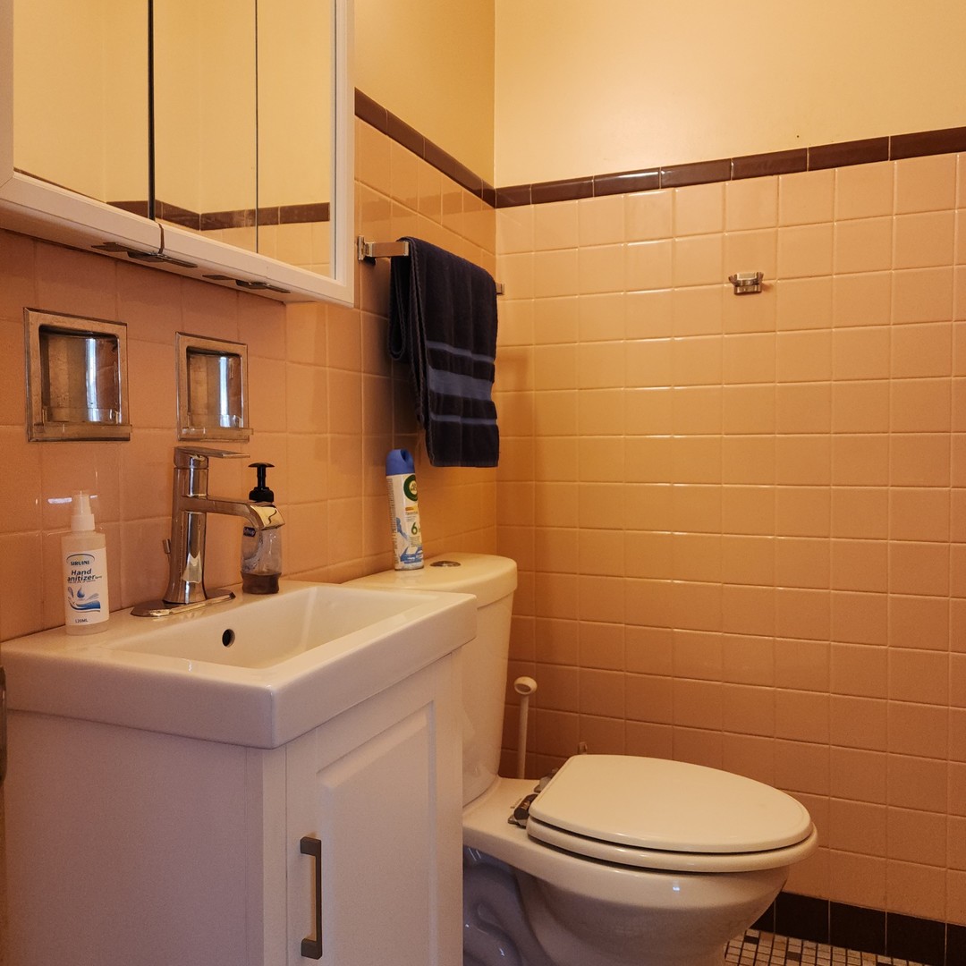 16646 Maryland Avenue, South Holland, IL 60473