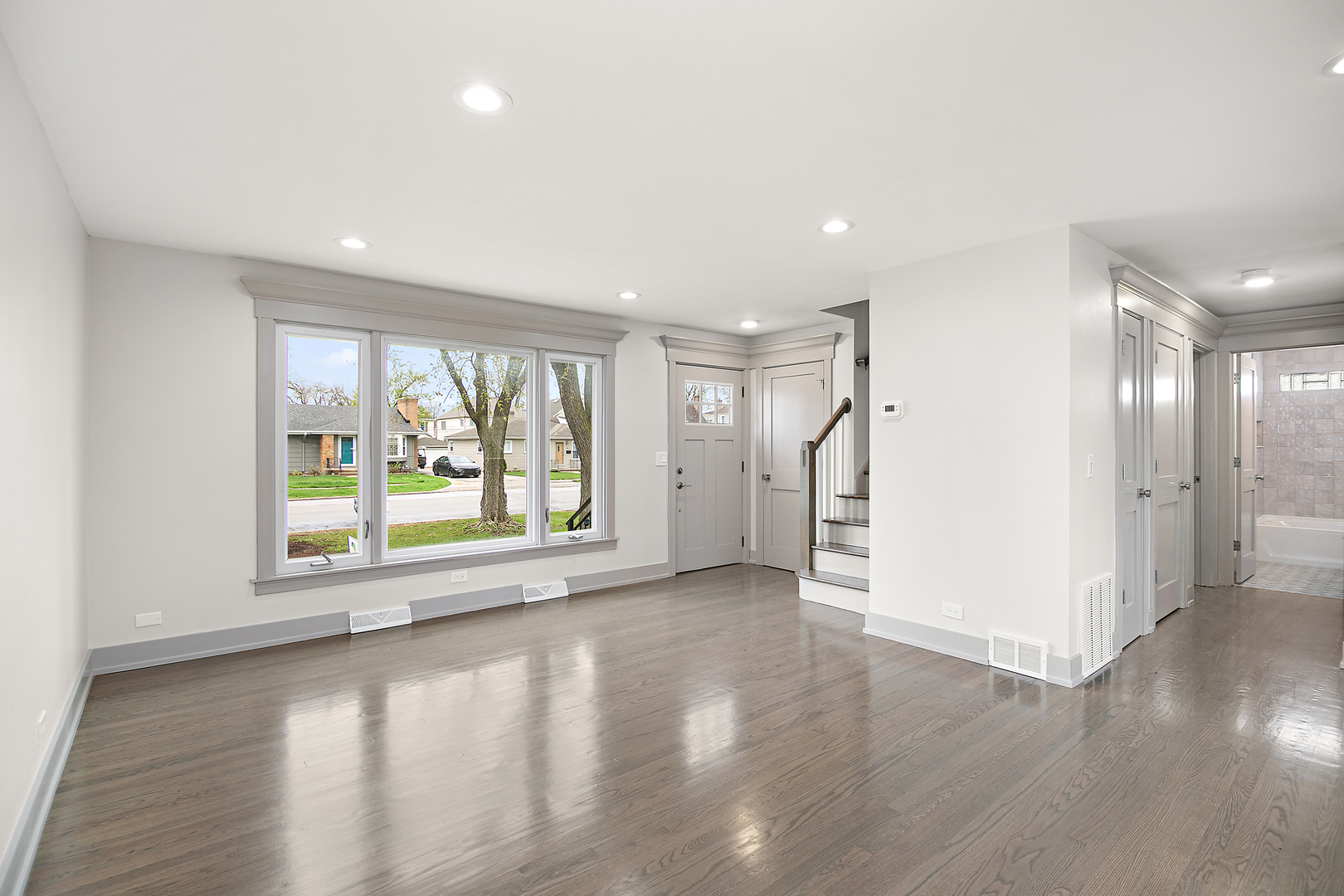 797 S Spring Road, Elmhurst, IL 60126