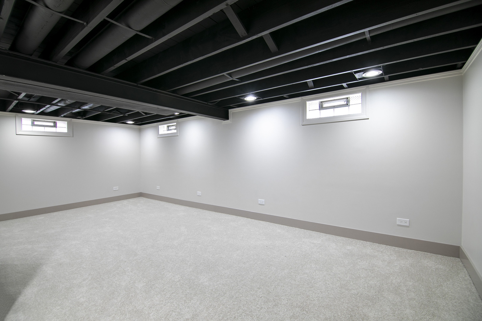 797 S Spring Road, Elmhurst, IL 60126